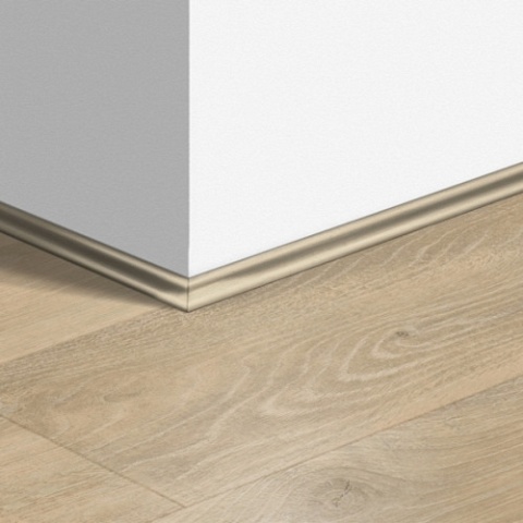 Плинтус Скоция Quick Step QSSCOT 17x17х2400/ 03545 (фото 1)