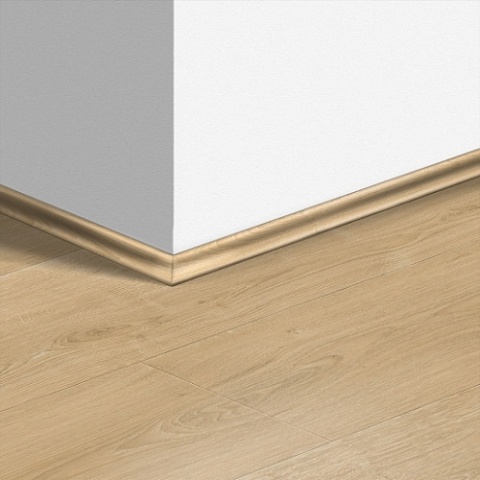 Плинтус Скоция Quick Step QSSCOT 17x17х2400/ 04763 (фото 1)